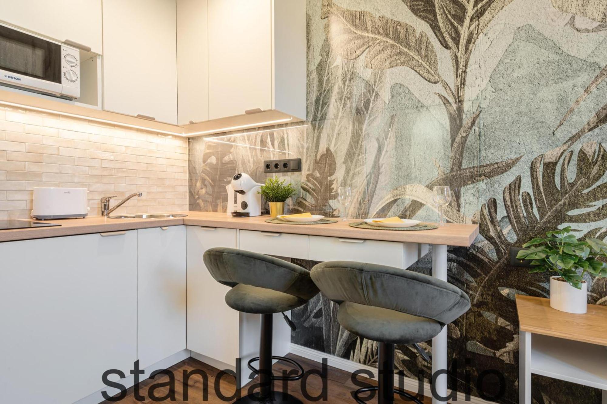 Cityzen Studios Budapest Bilik gambar